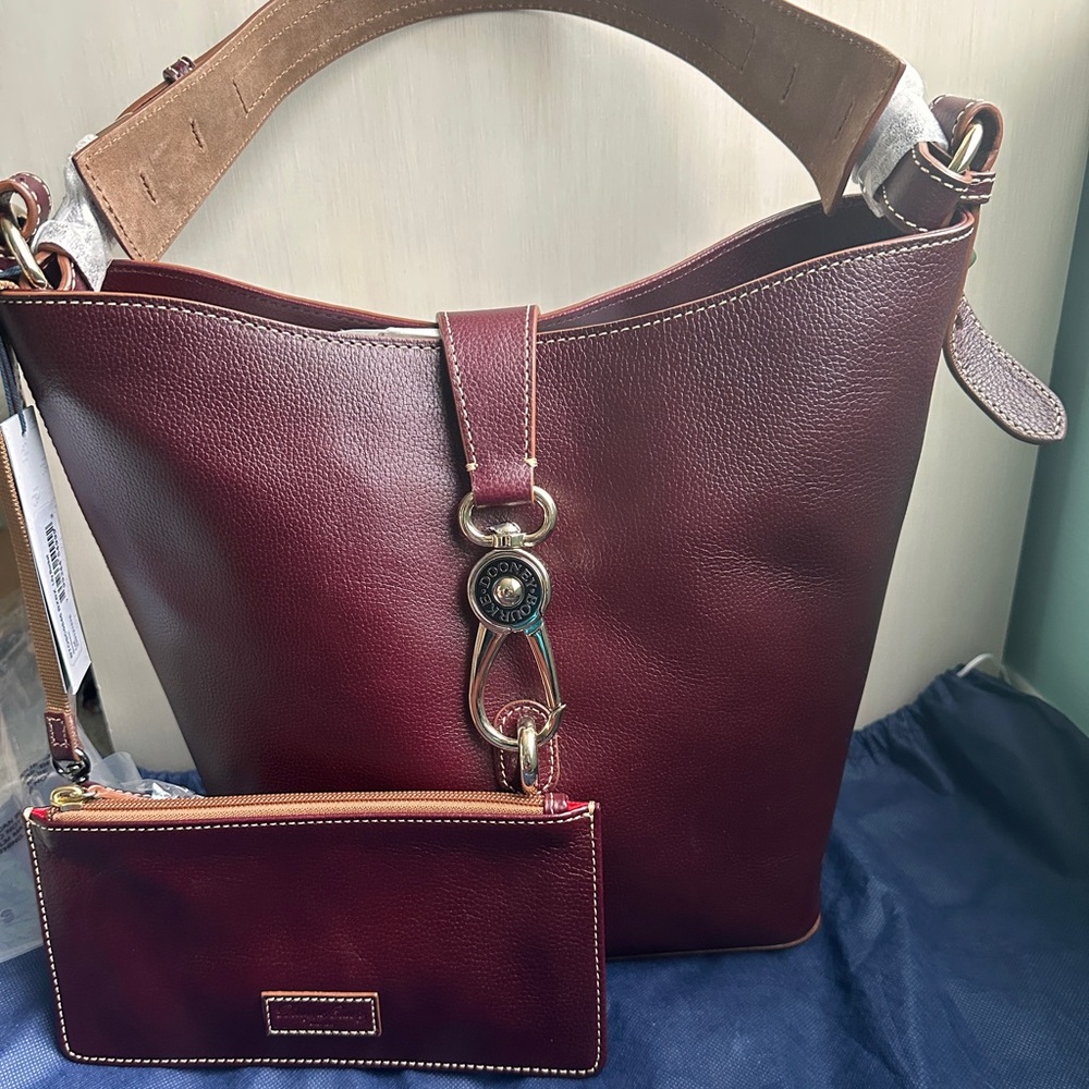 Dooney & Bourke Lily Bucket Tote & Wristlet